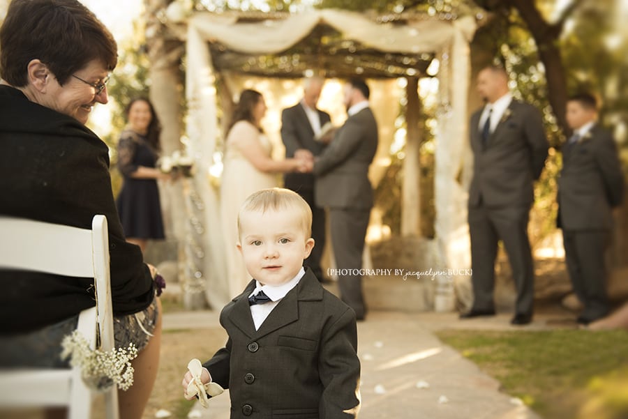 002 sarah and bobby happily ever after {sneak peek} {photography by jacquelynn buck}